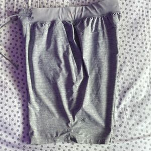 Mens Lululemon T.H.E Short 9” Linerless - Heather Gray - Medium